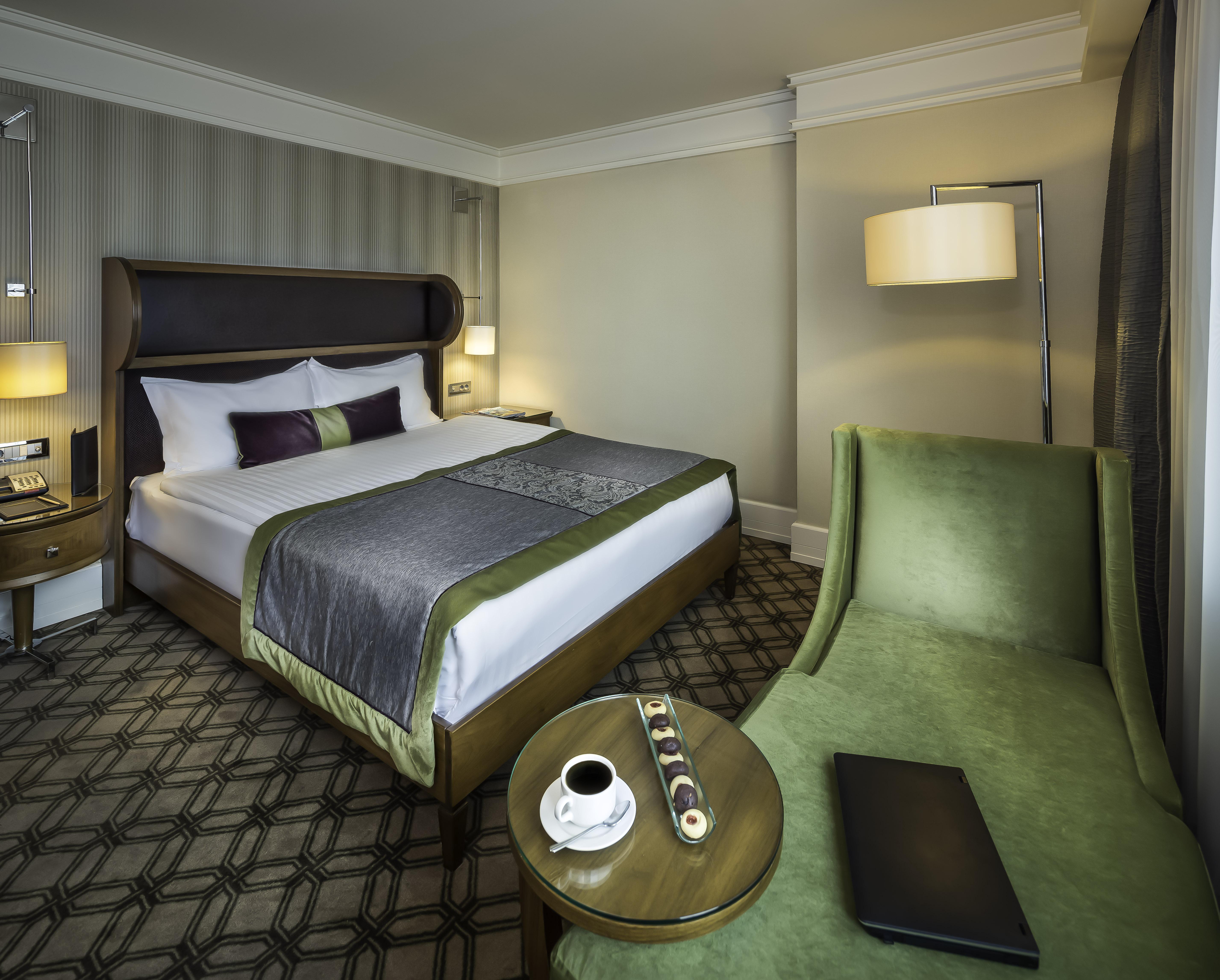 Otel Titanic Port Bakirkoy 5*